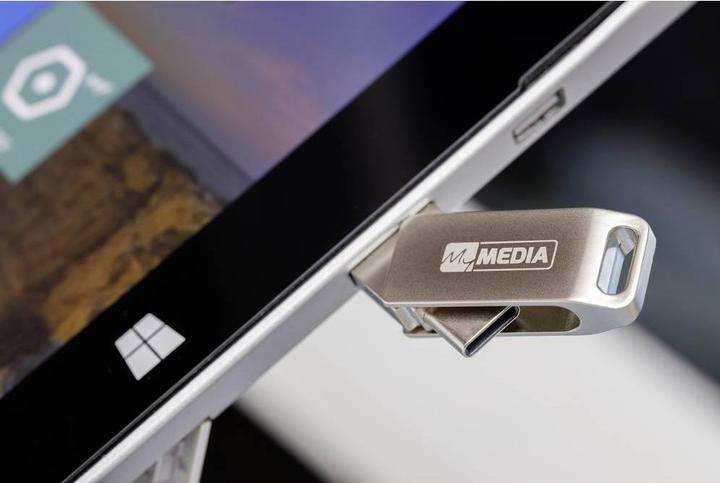 Produktbild MyMedia USB 3.2 OTG Stick 32GB, Typ A-C, My Dual, silber (32 GB, USB-A, USB-C)