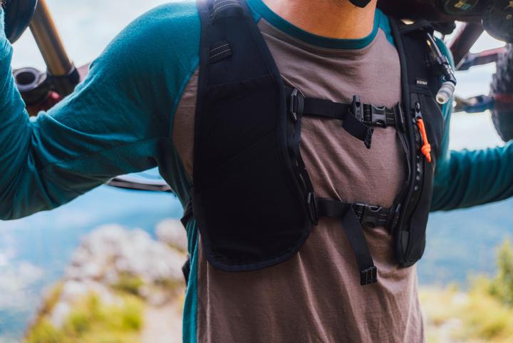 Produktbild Restrap Rolltop Hydration Vest S/M (M, S)