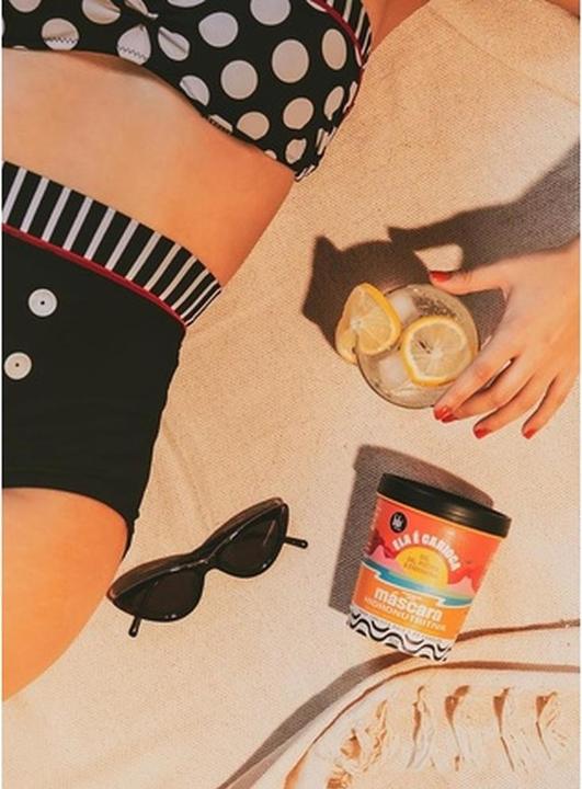 Produktbild Room05 Lola Cosmetics She is Carioca Sun, Salt, Pool & Endorphin Hydronutritive Mask 450g