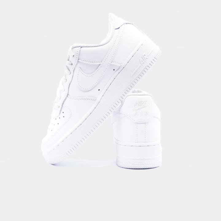 Produktbild Nike Air Force 1 '07 (39)
