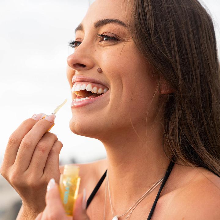 Image du produit Coola Suncare Liplux Hydrating Lip Oil (Huile à lèvres, 3.20 ml)