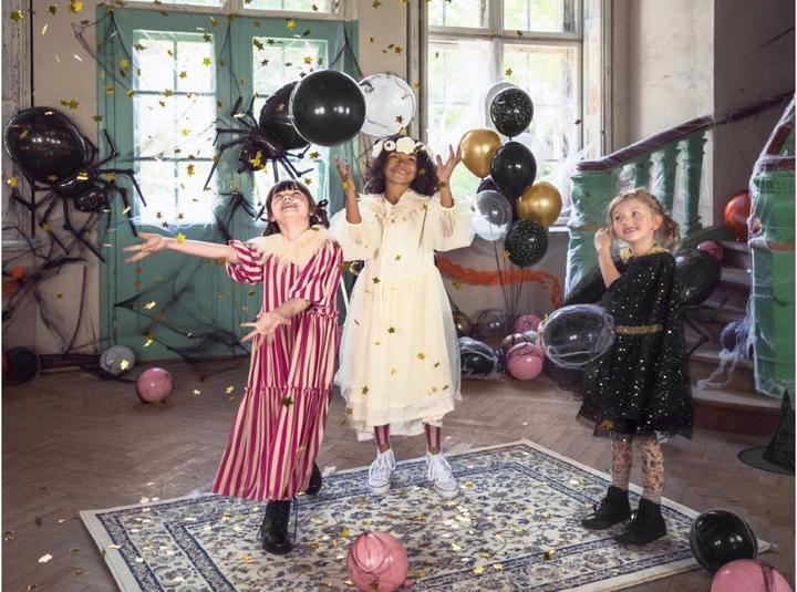 Actual product image Partydeco Black spider web (60g) (1 pcs.)