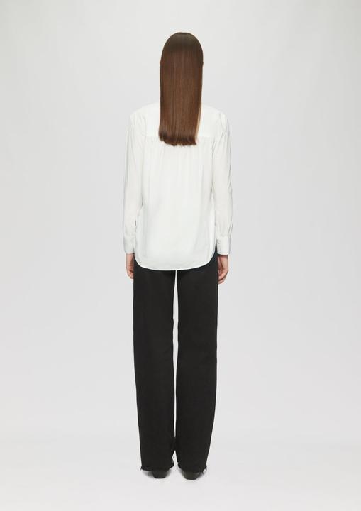 Immagine prodotto s.Oliver Bluse Viskosebluse mit Smok-Detail an der Schuler (38)