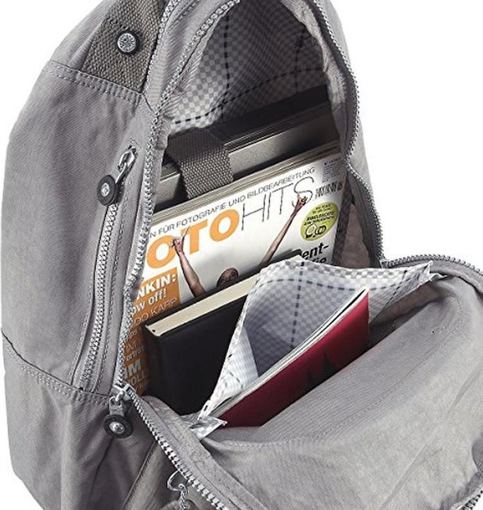 Actual product image Kipling Clas Seoul Rugzak - True Navy C (25 l)