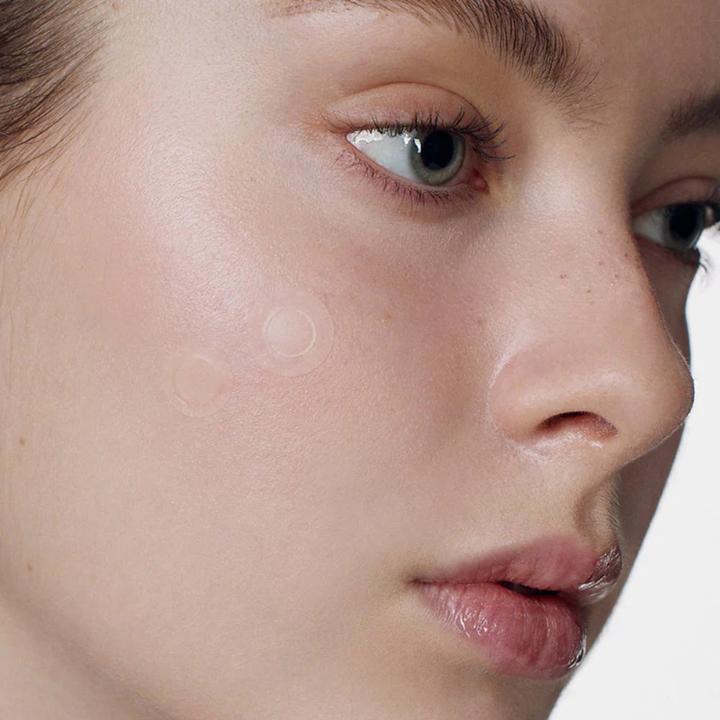 Actual product image Some By Mi Micro Pin Spot Patch