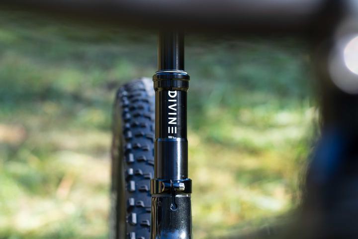Produktbild BikeYoke Divine SL 125 mm Vario-Sattelstütze ohne Remote (30.90 mm)
