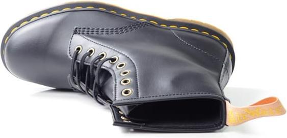 Actual product image Dr. Martens Boots (38)