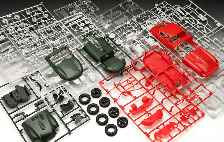 Produktbild Revell Gift Set 100 Years Jaguar