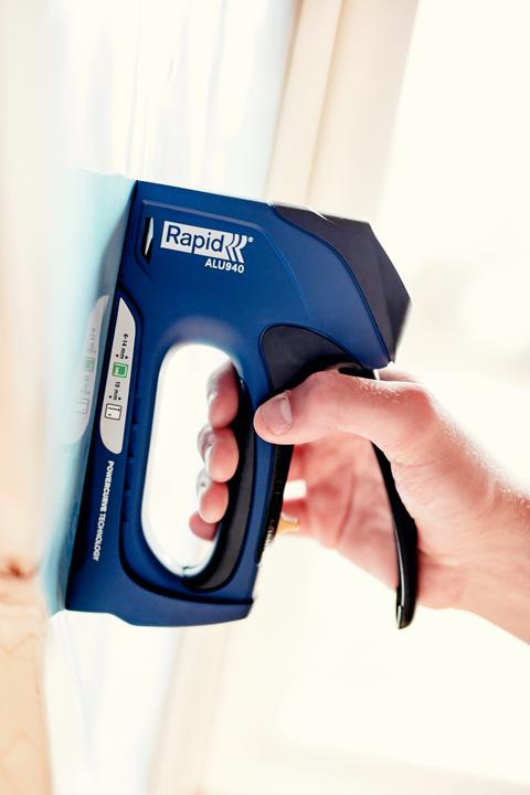 Actual product image Rapid ALU940 hand tacker