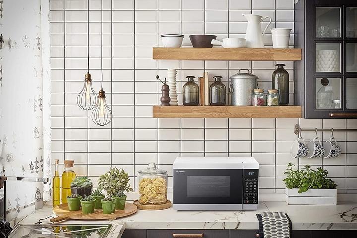 Image du produit Sharp YC-MG02E-S (20 l)