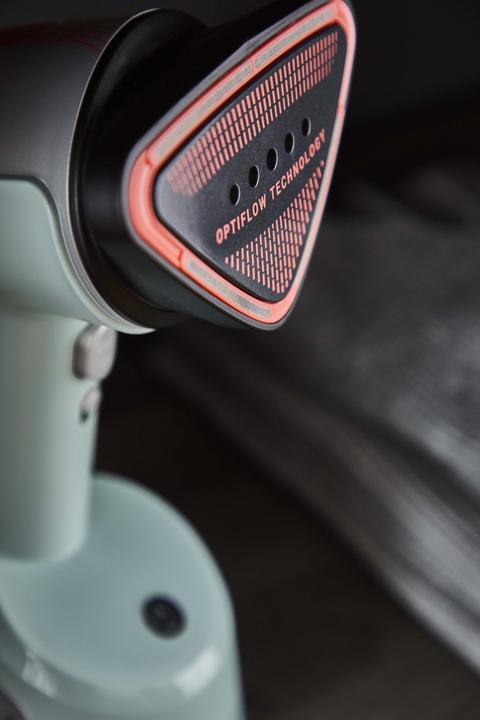 Actual product image Tefal AeroSteam DT9814 (1400 W, 20 g/min)