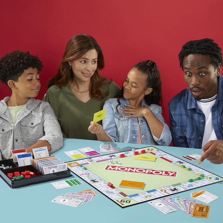 Produktbild Monopoly Brettspiel mit Aufbewahrungsfach und grösseren Spielfiguren