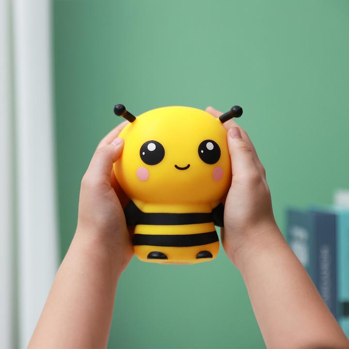 Actual product image i-Total Squishy Biene (14 cm)