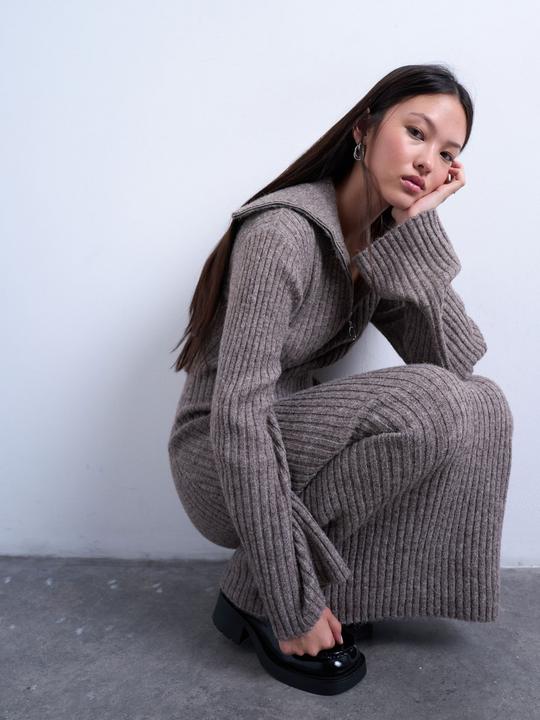 Actual product image Spokey Normal geschnitten Hemdkragen Midikleid Strickkleid (XS)