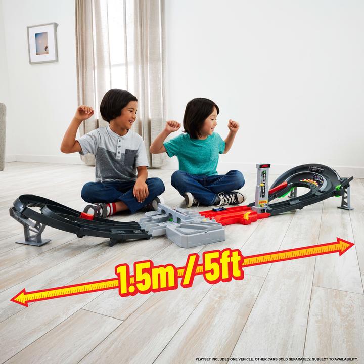 Produktbild Hot Wheels Racing Hero Trackset