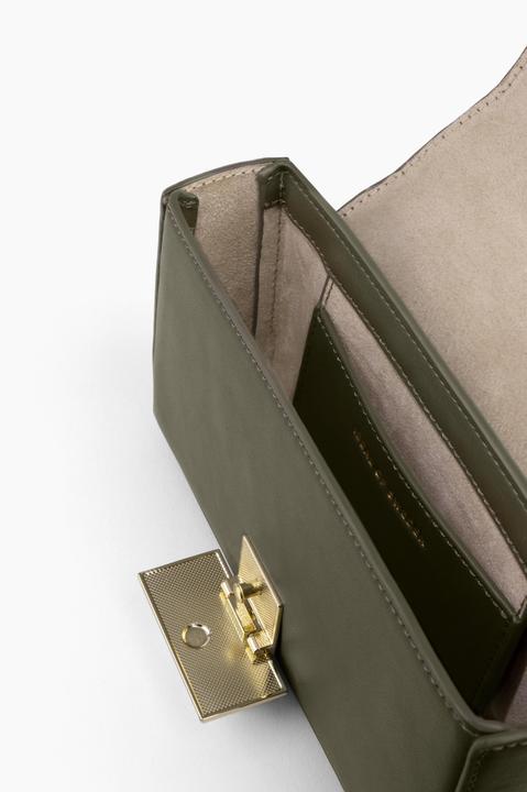 Actual product image iDeal Of Sweden Handbag model Braided with strap