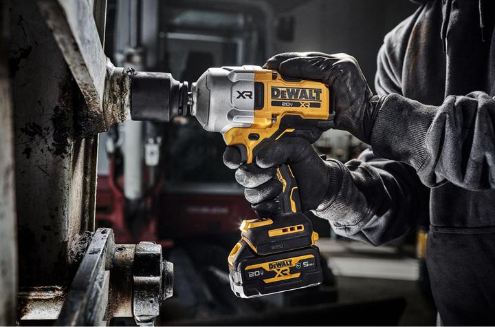 Actual product image DeWalt Akku-Schlagschrauber DCF961NT-XJ (Rechargeable battery operated)