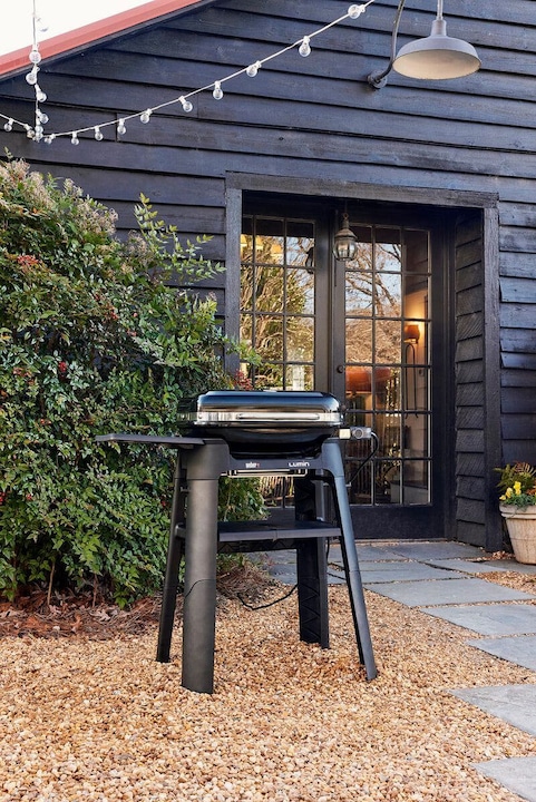 Actual product image Weber Lumin Compact with Stand (2.20 kW)