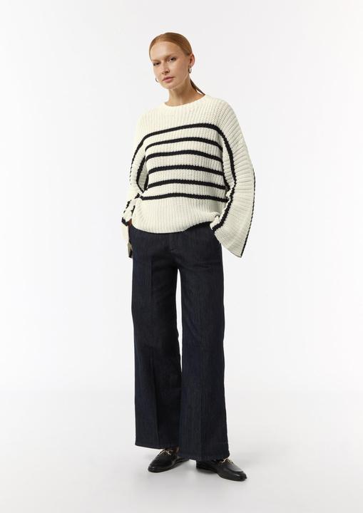 Produktbild Comma Strickpullover Gestreifter Strickpullover mit Trompeten-Ärmeln (S)