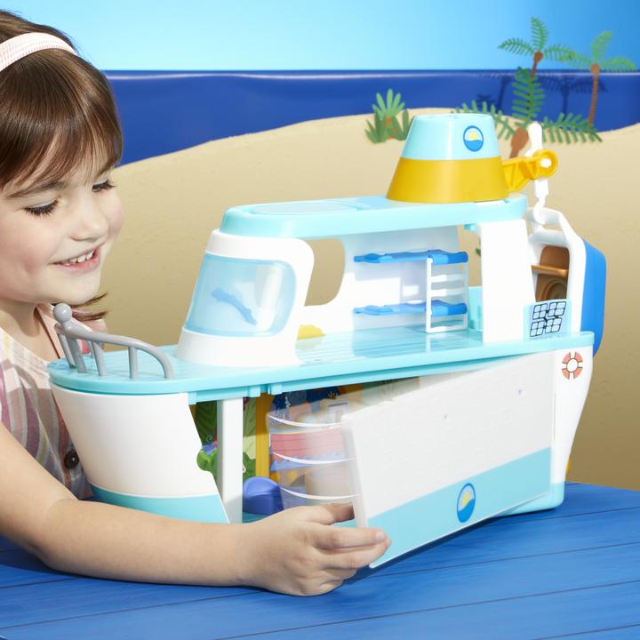 Actual product image Hasbro Peppa's cruise ship