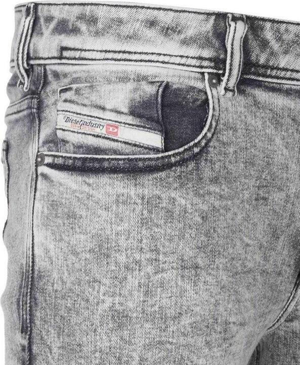 Produktbild Diesel 1979 Sleenker Jeans (28)