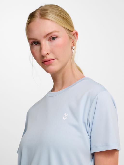 Actual product image hummel hmlPULSE TRAINING W T-SHIRT S/S (XS)