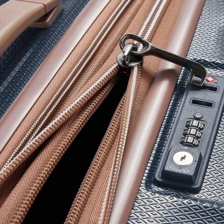 Actual product image Delsey St. Tropez travel case 67 cm - Marine Blauw (76 l)