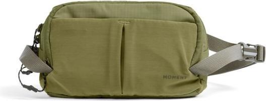 Actual product image Moment Take Sling 1.5L Moss (1.50 l)
