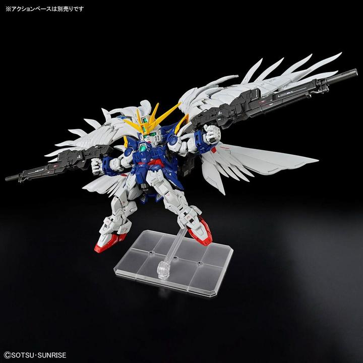 Actual product image Bandai Gundam - Wing Zero Master Grade SD