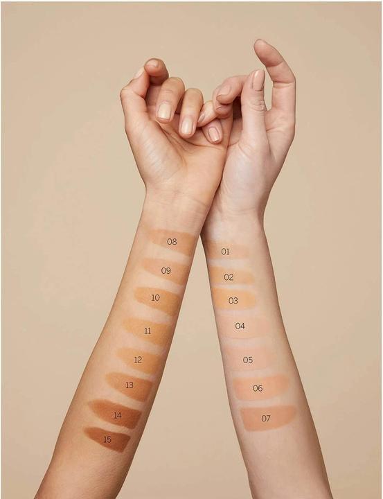 Actual product image Babor Hydra Liquid Foundation 13 sand (Blond, Gold, Red)