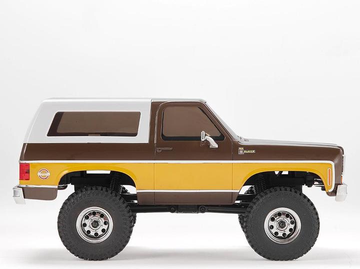 Productafbeelding FMS Chevrolet K5 Blazer 1:24 bruin - RTR 2,4GHz (RTR Gereed voor gebruik)