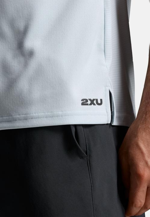 Produktbild 2XU Aero Mesh Tee (S)
