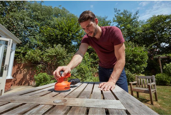 Immagine prodotto Black & Decker BEW210QS (Levigatrici rotorbitali, 230 W)