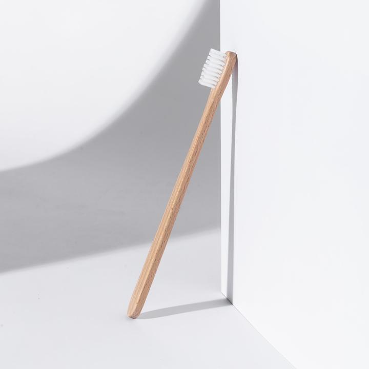Actual product image Frau Kunz Beech wood toothbrush (set of 4) (Medium, 4 x)