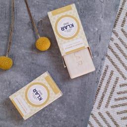 Actual product image Klar Solid Shampoo Nutmeg & Vanilla (Solid shampoo, 100 g)