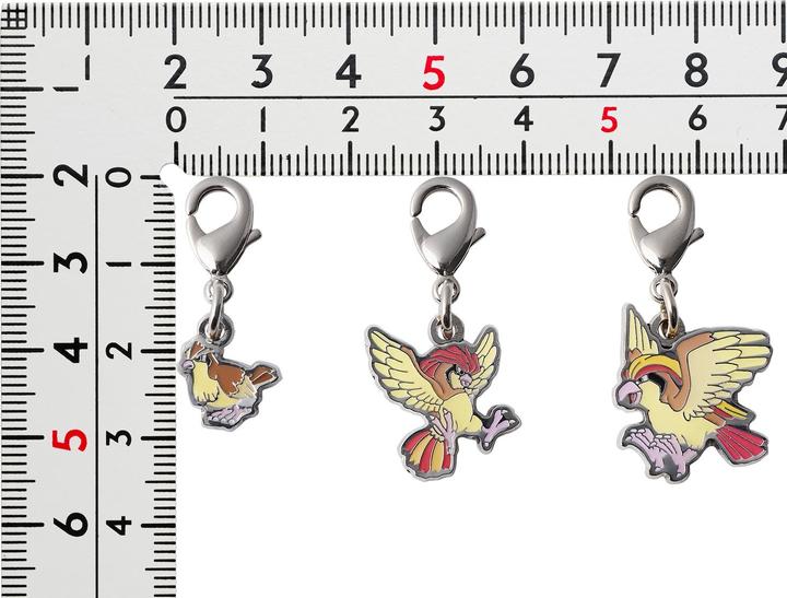 Produktbild Pokémon Pokemon Center - Pidgey, Pidgeotto, Pidgeot Schlüsselanhänger - 3 Stück