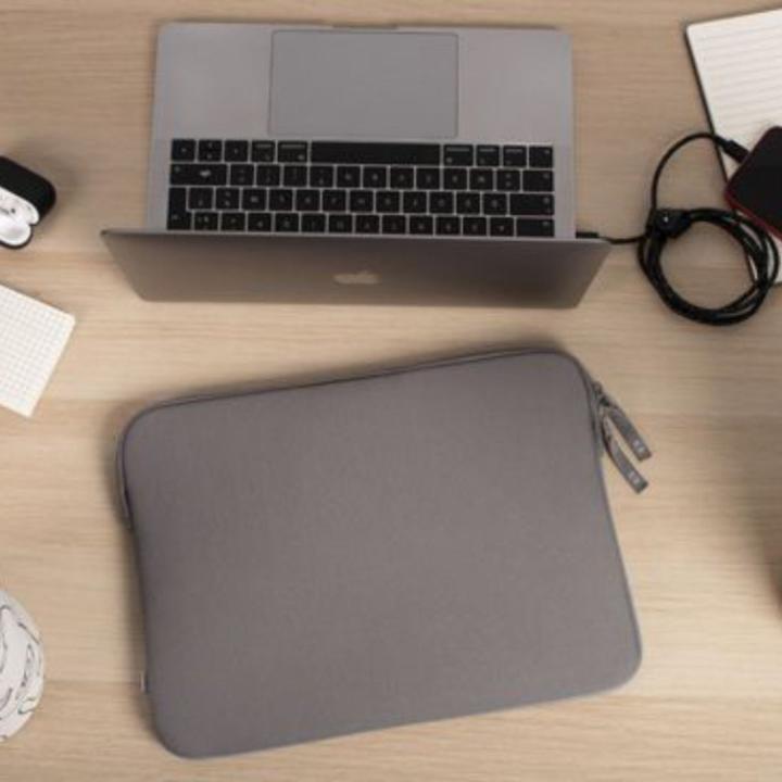Actual product image MW Sleeve Mbp/Air 13 Basics Life Gry/Wh (13", Apple)