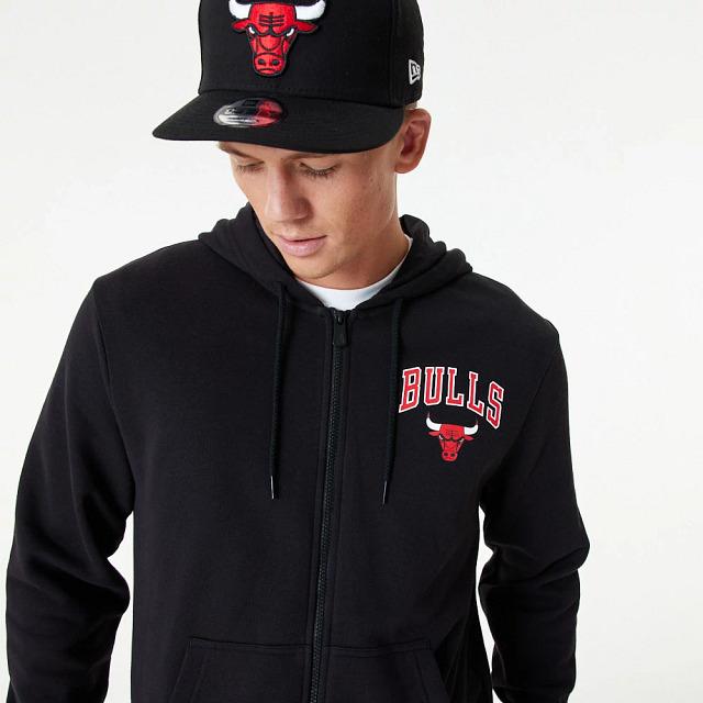 Produktbild New Era Hoodie Chicago Bulls Essentials (XXL)