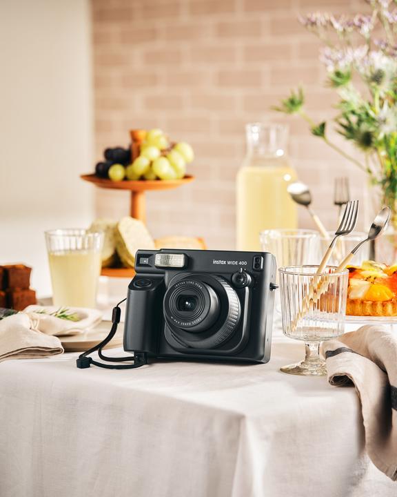 Actual product image Fujifilm Instax Wide 400