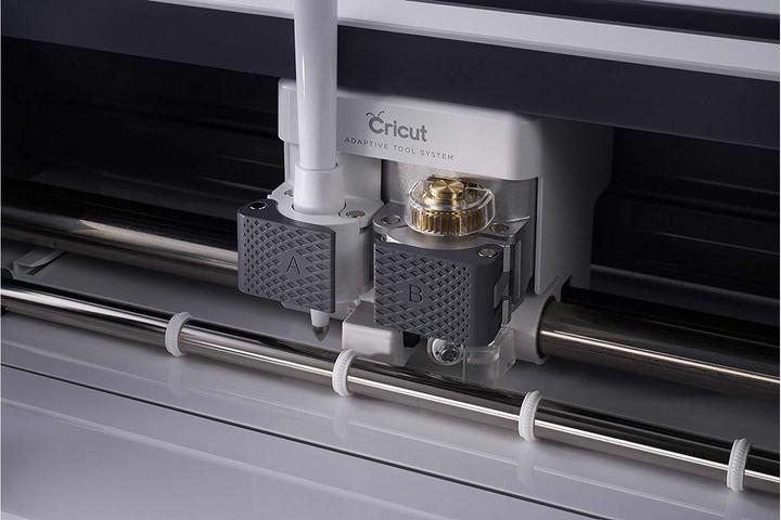 Produktbild Cricut Maker Champagne + EasyPress Mini