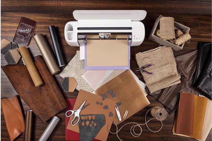 Produktbild Cricut Maker Champagne + EasyPress Mini