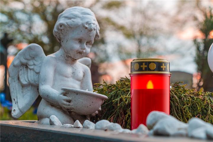 Actual product image Goobay LED grave light