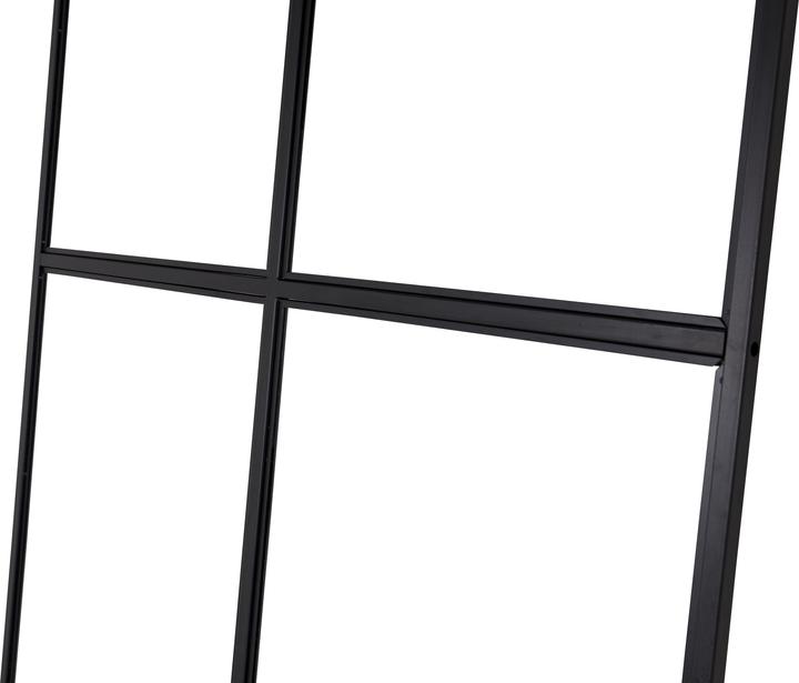 Actual product image Venture Home Leif