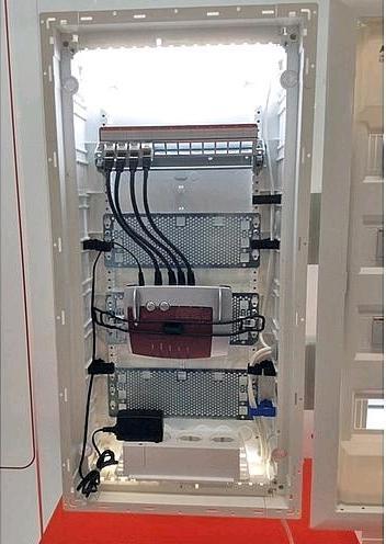 Produktbild Striebel & John Mediaverteiler