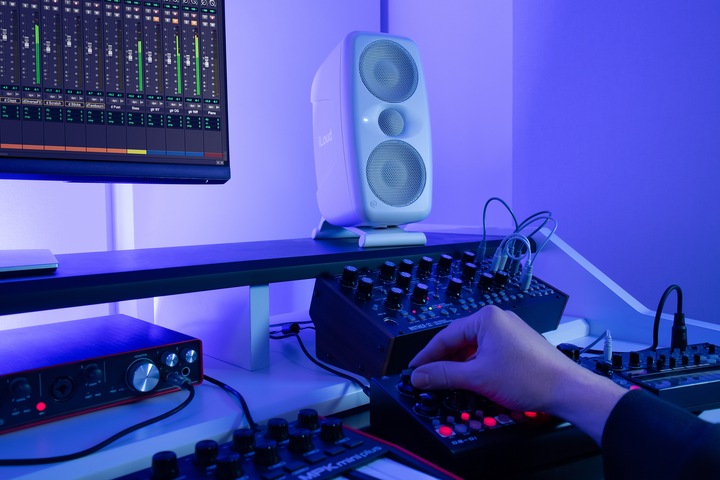 Productafbeelding IK Multimedia iLoud MTM MKII Paar - 100 Watt actief (Actief, Paar, 2x 100 W)