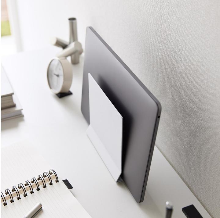 Produktbild Yamazaki Laptop-Ständer TOWER