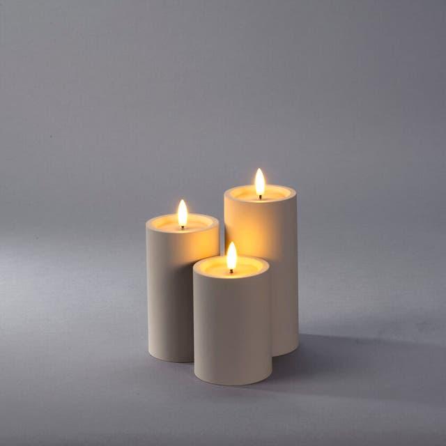 Actual product image LED Kunststoffkerze sand 1871-970 Aussen 1871-970 6h Timer D7 H10cm 2xAA (1 x)