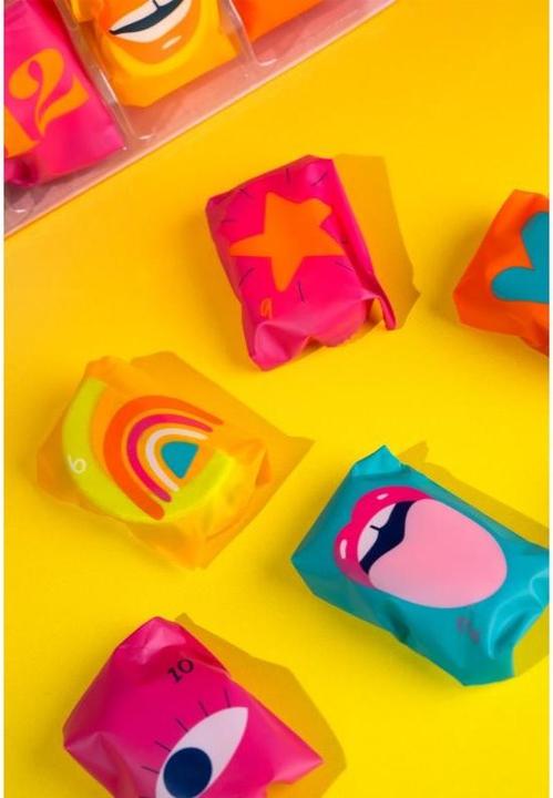 Actual product image I Love Fizzy Baths & Belly Laughs 12 x 30 g