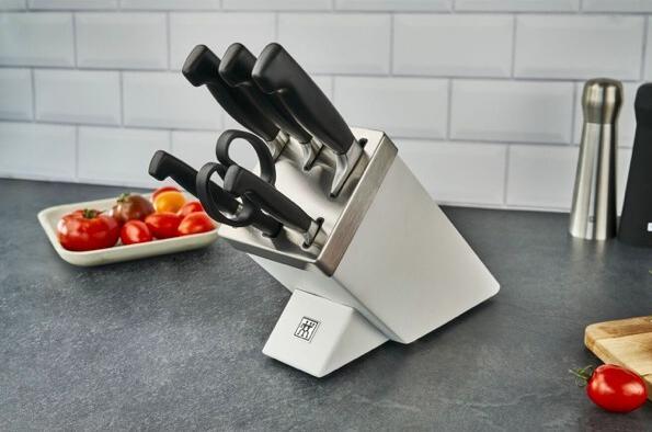 Actual product image Zwilling Four star knife block