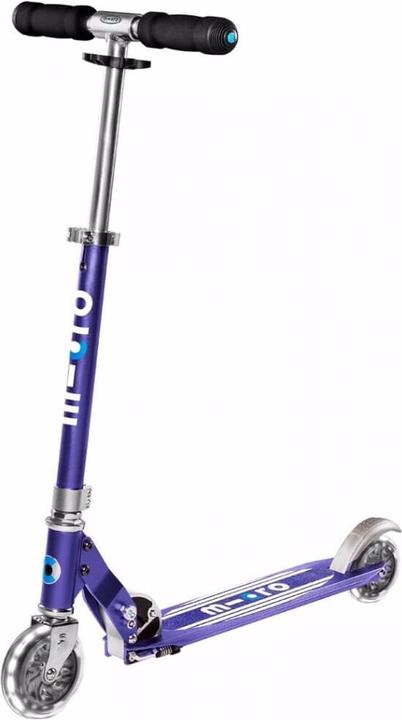 Bleu foncé